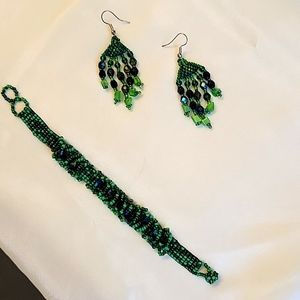 Green beaded earrings and bracelet